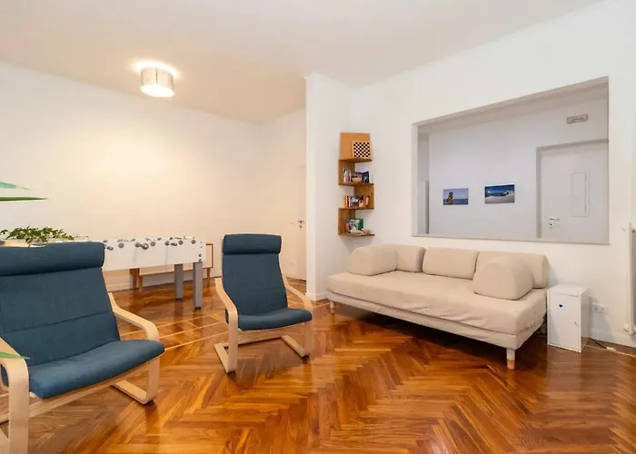 New! Cit Turin Elegant Apt With Parking